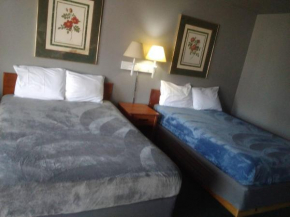 Hotel 2 Beds Hotel Studio 107 & Hot tub
